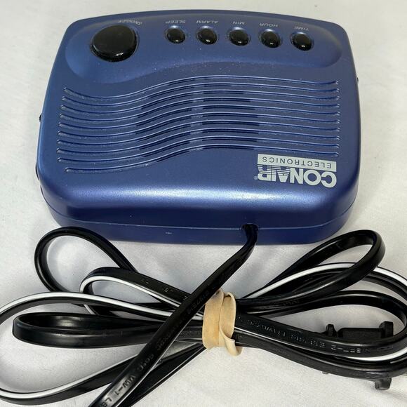VTG Conair CR100 AM/FM Clock Radio Purple w/ Original Owner’s Manual - Picture 5 of 7